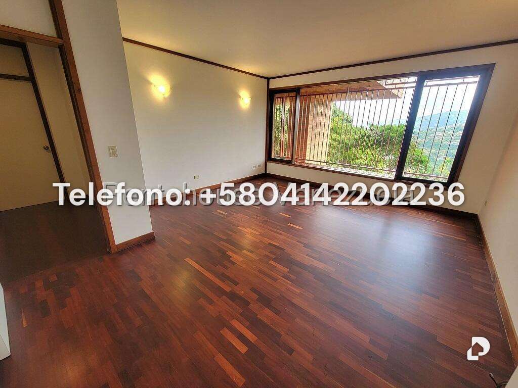 Casa en Colinas del Tamanaco, Caracas – 13
