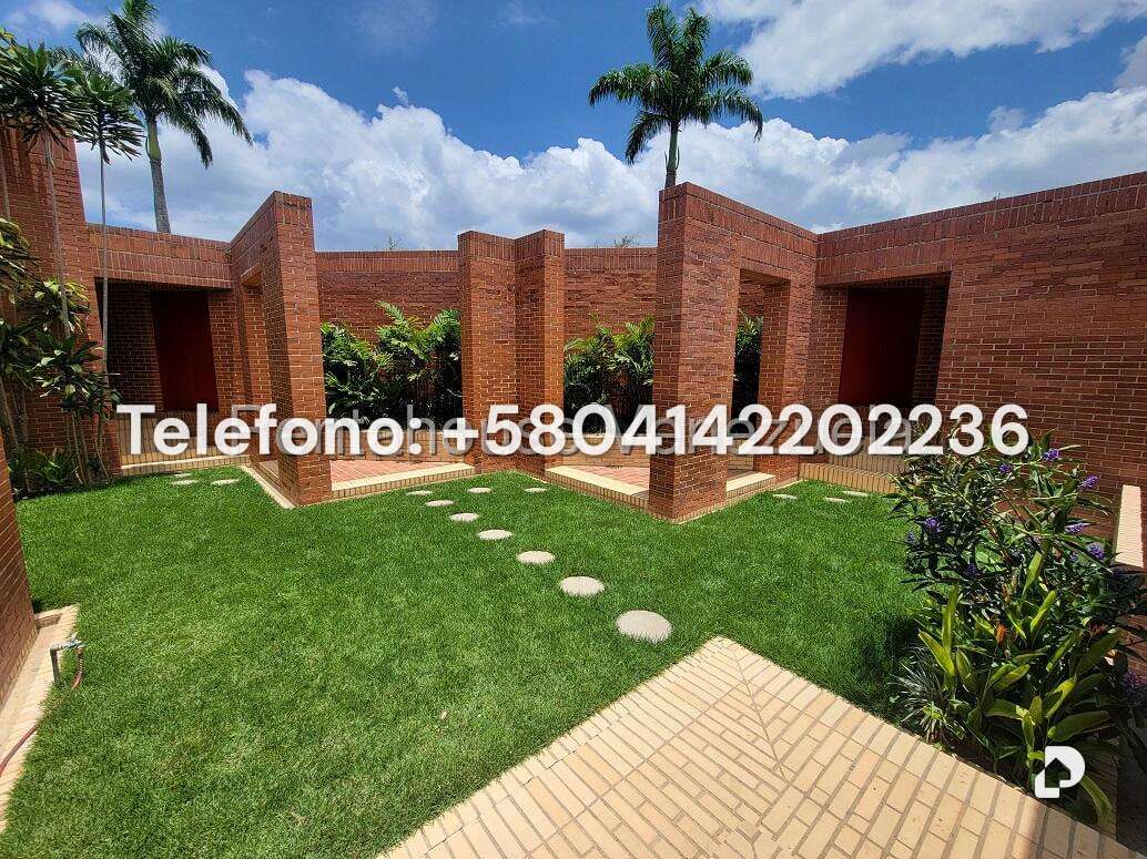 Casa en Colinas del Tamanaco, Caracas – 38