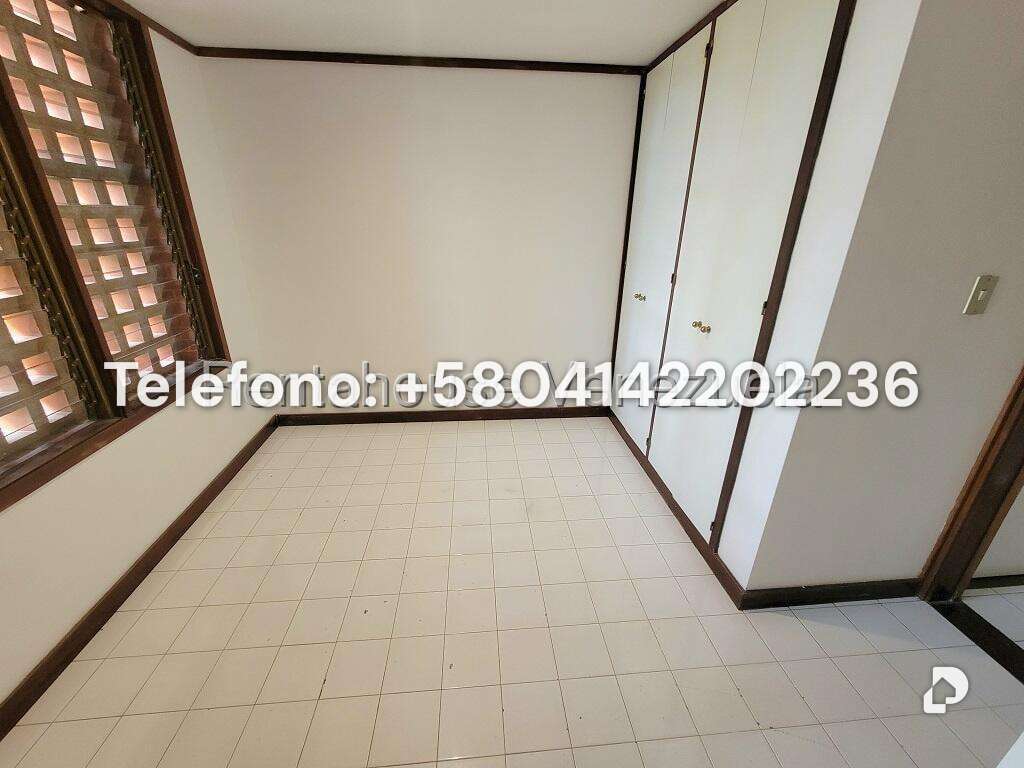 Casa en Colinas del Tamanaco, Caracas – 34