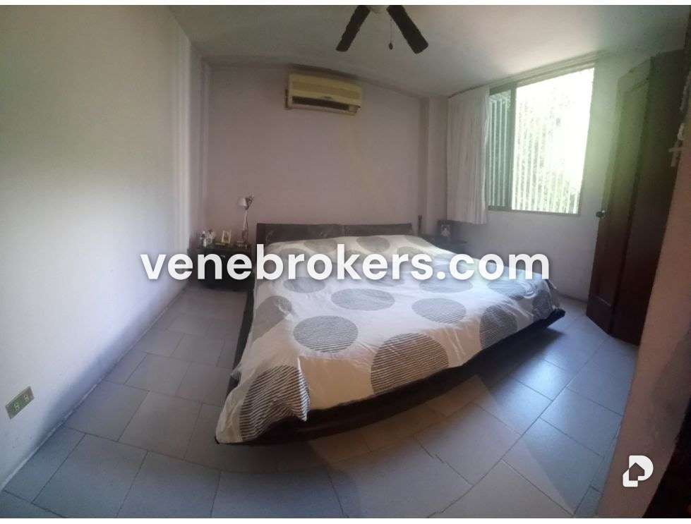 Casa en La Boyera, Caracas – 14