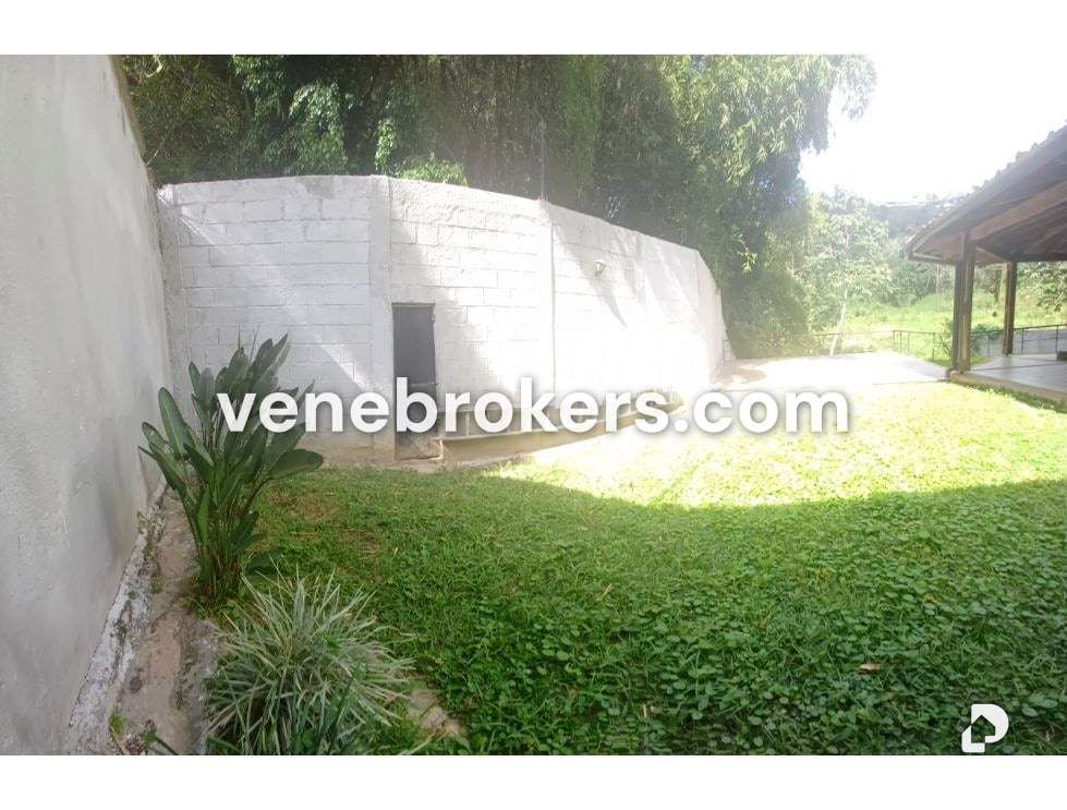 Casa en La Boyera, Caracas – 23