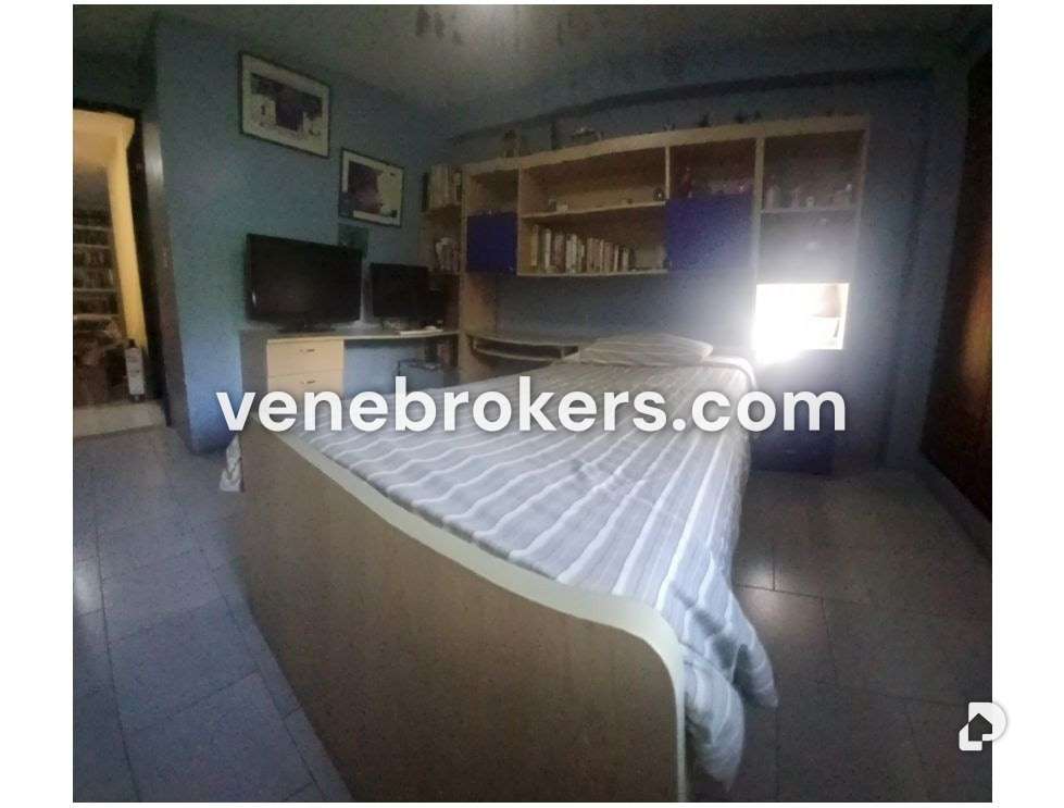Casa en La Boyera, Caracas – 17