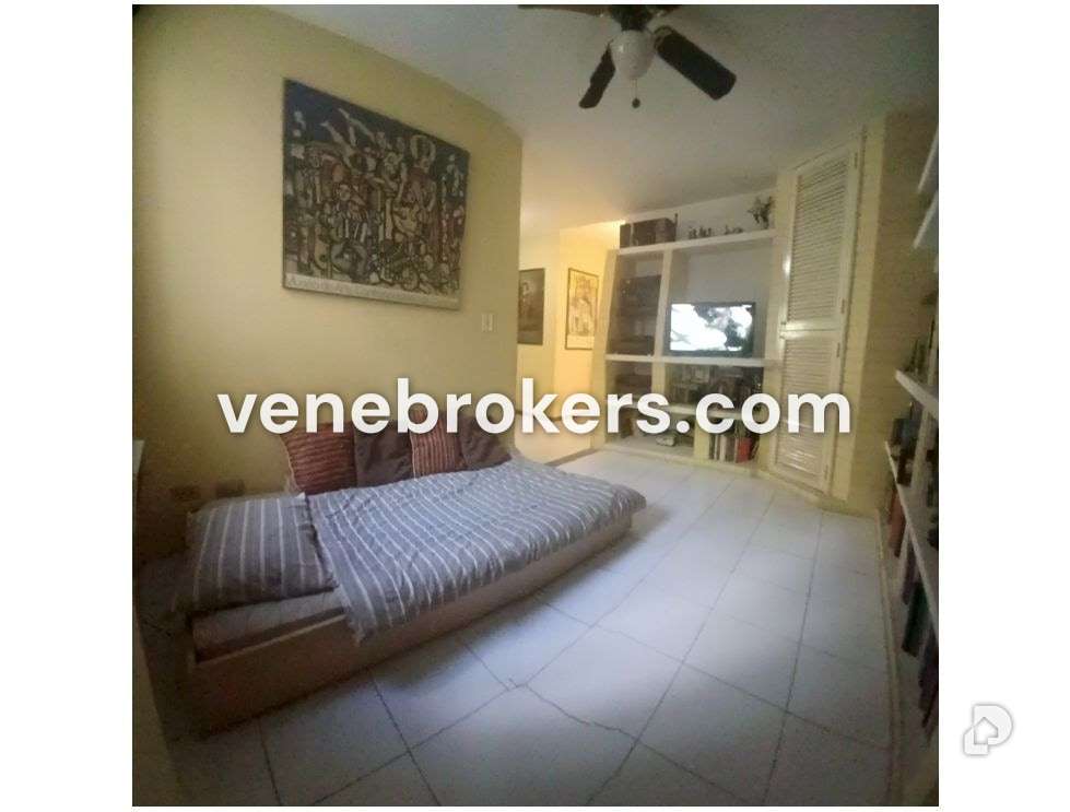 Casa en La Boyera, Caracas – 22
