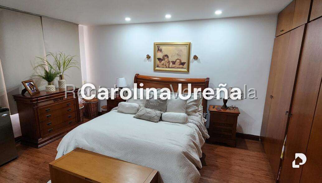 Penthouse en Alta Florida, Caracas – 10