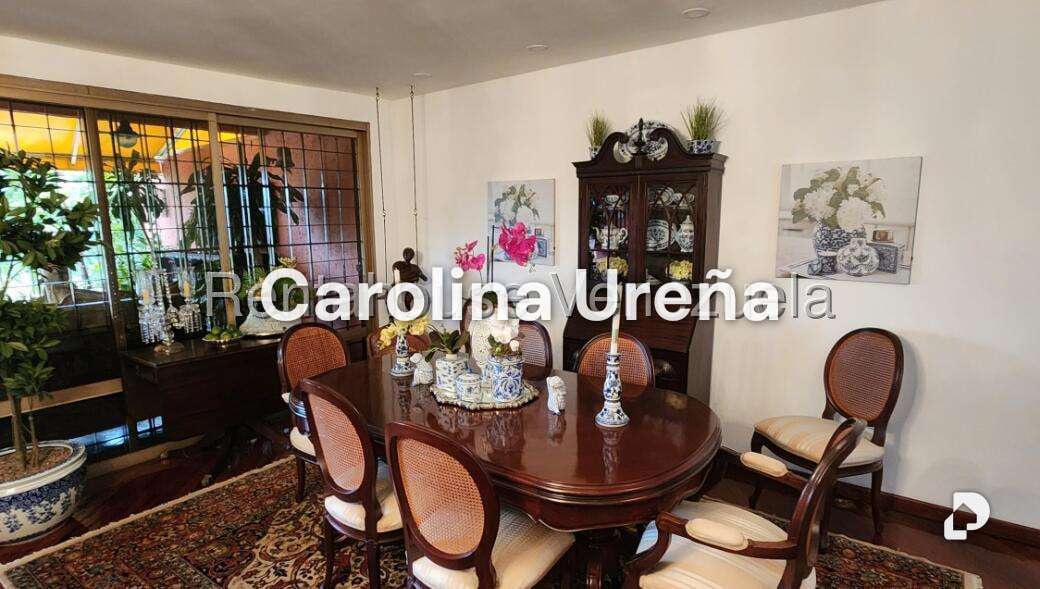 Penthouse en Alta Florida, Caracas – 3
