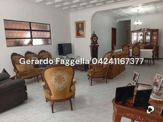 Casa en Las Acacias, Caracas – 4