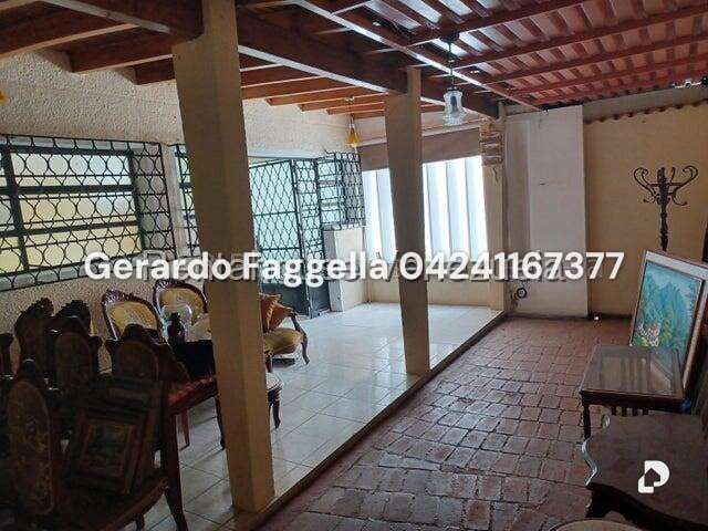 Casa en Las Acacias, Caracas – 15