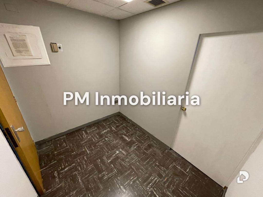 Office in Chacao, Caracas – 2
