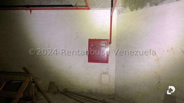 Local comercial en San Juan, Caracas – 16