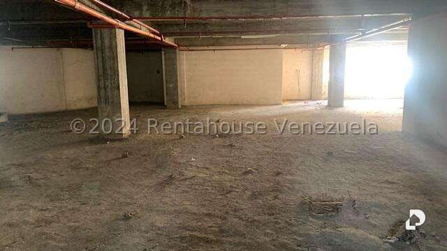 Local comercial en San Juan, Caracas – 23