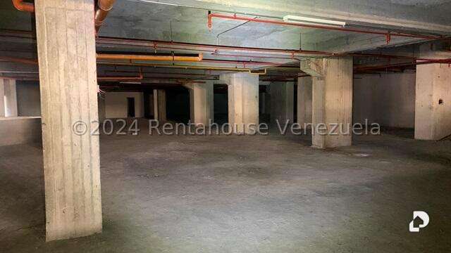 Local comercial en San Juan, Caracas – 27
