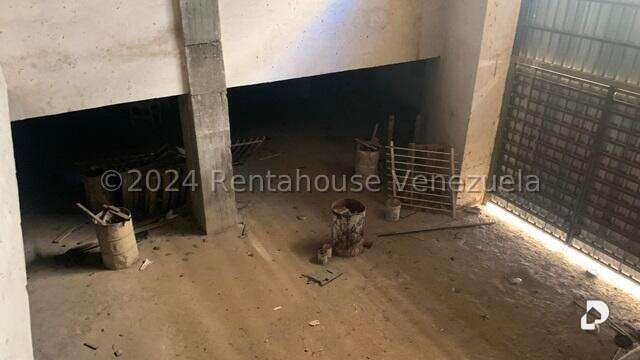 Local comercial en San Juan, Caracas – 26