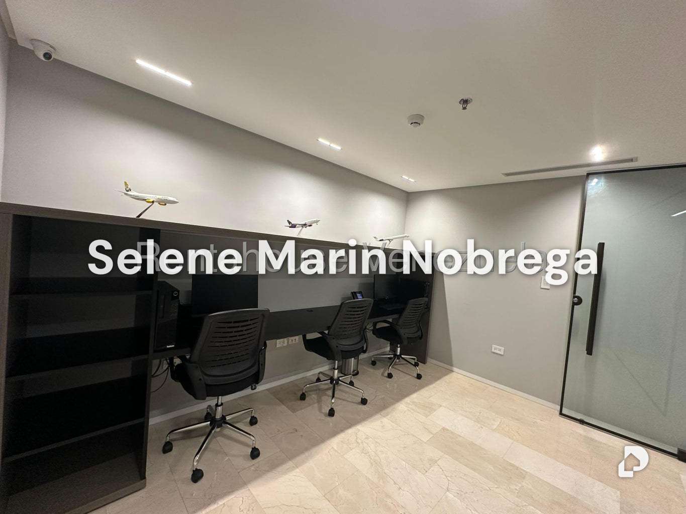 Oficina en Las Mercedes, Caracas – 19