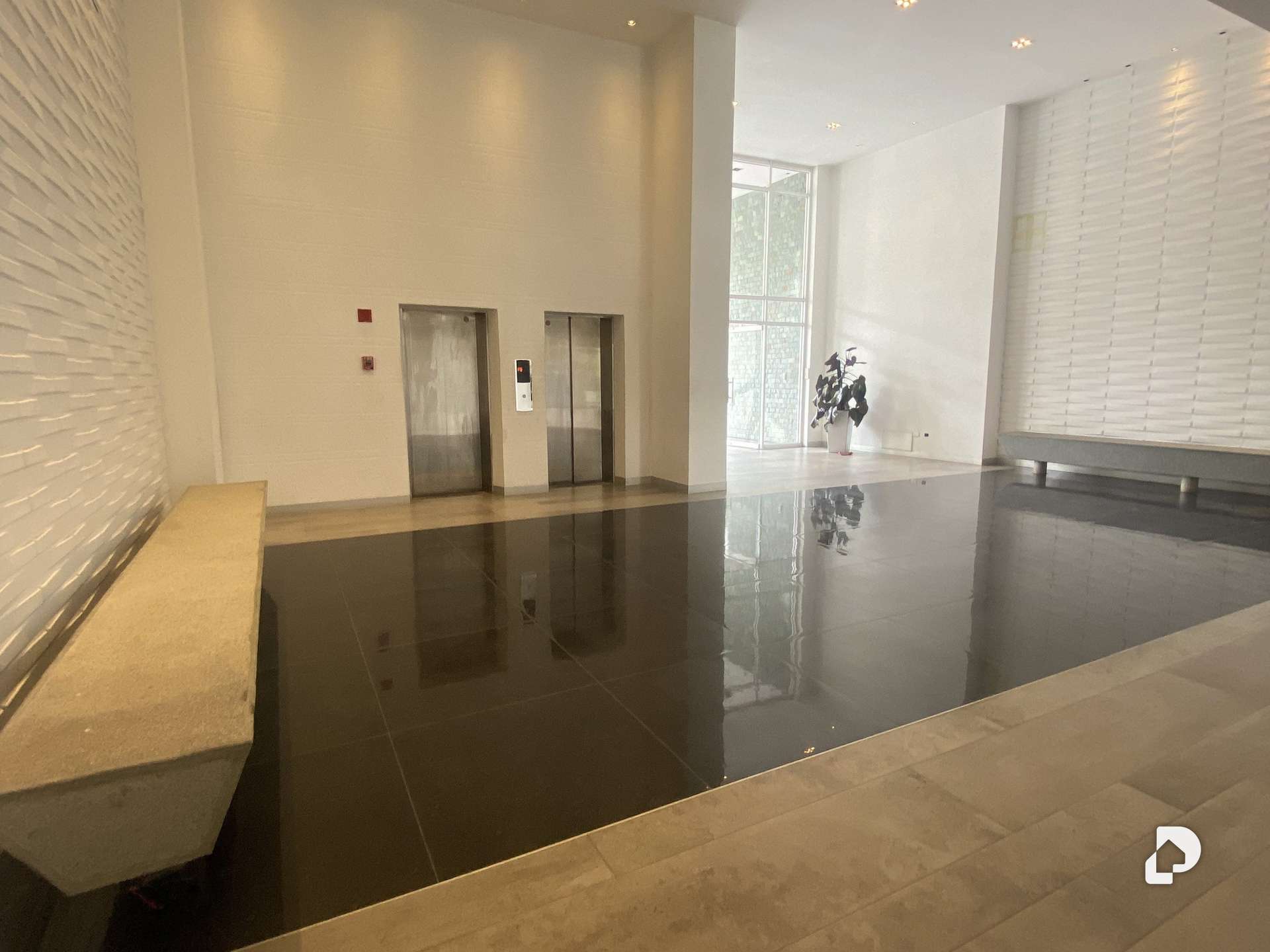 Apartment in La Boyera, Caracas – 3