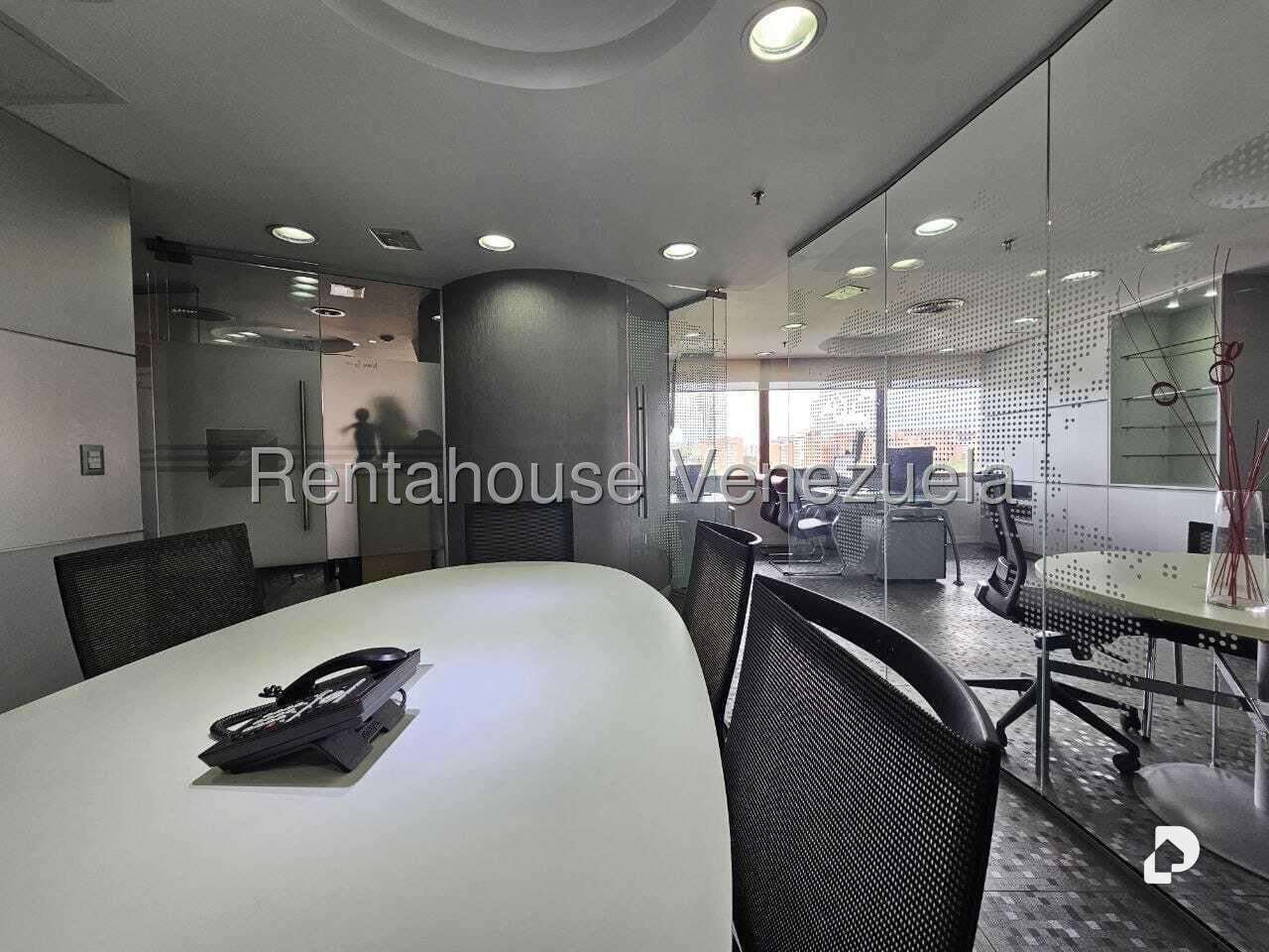 Office in Chuao, Caracas – 8