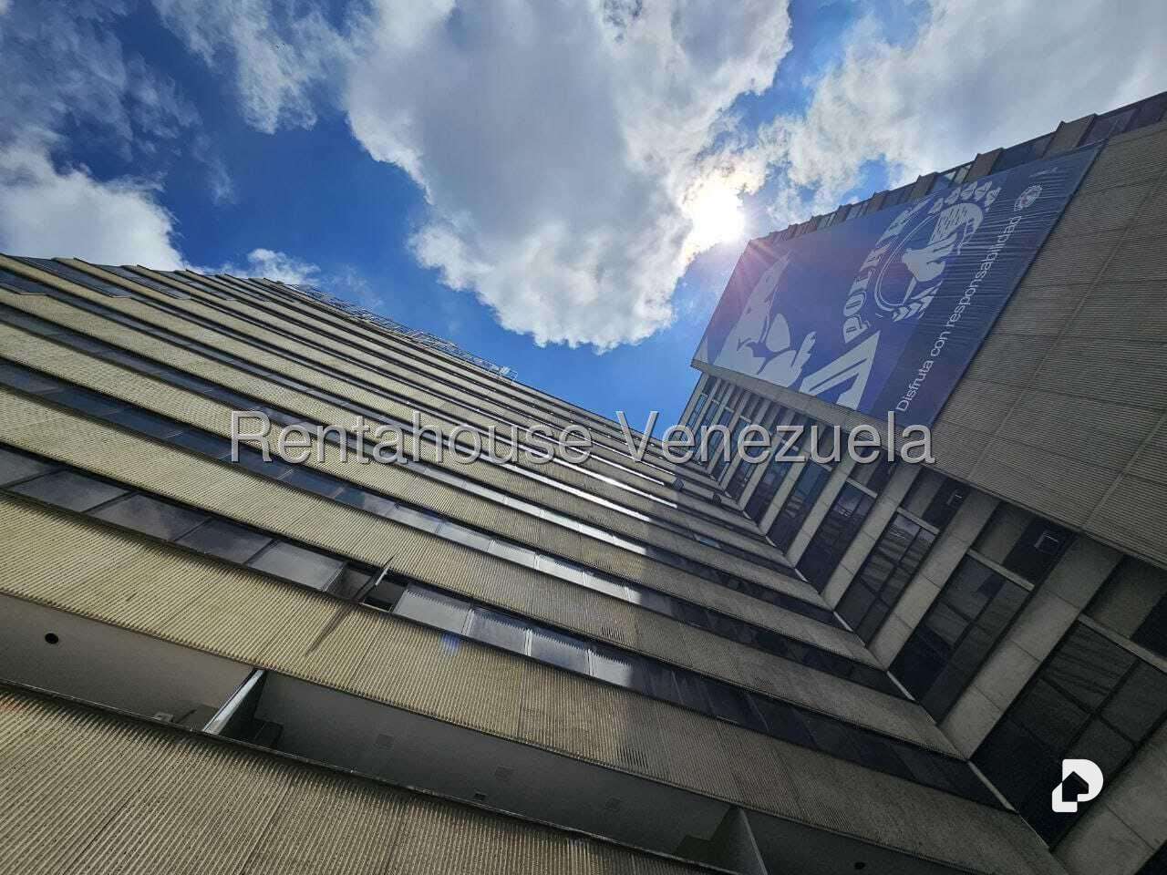Office in Chuao, Caracas – 33
