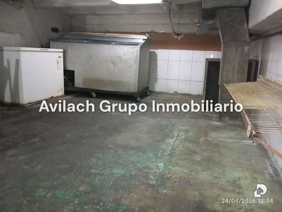 Local comercial en Valencia – 28