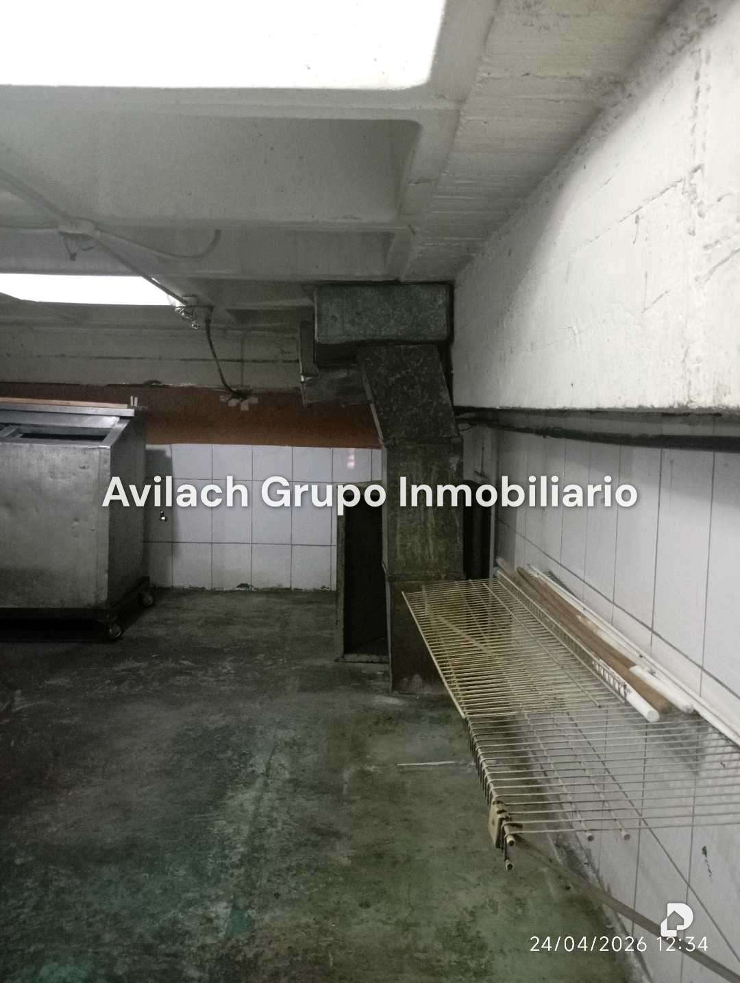 Local comercial en Valencia – 26