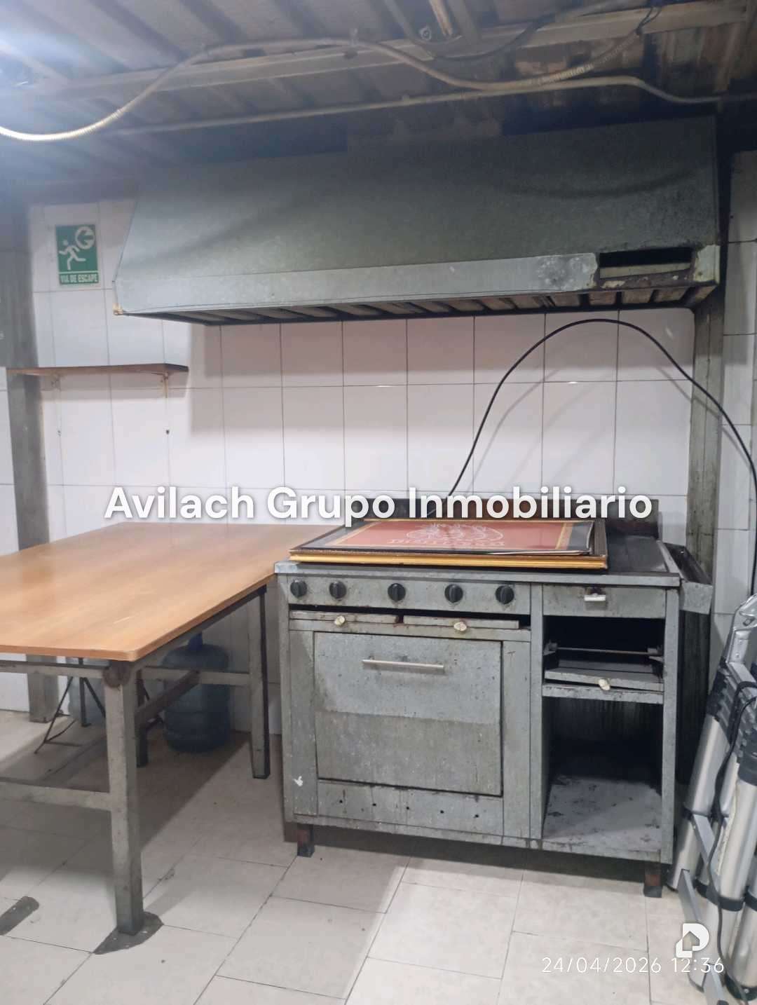 Local comercial en Valencia – 14
