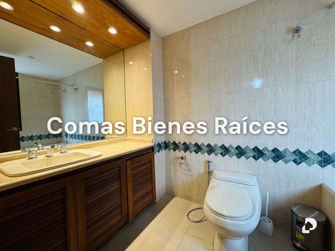 Apartamento en Campo Alegre, Caracas – 23