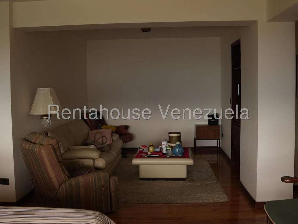 Apartamento en Los Naranjos (del Cafetal), Caracas