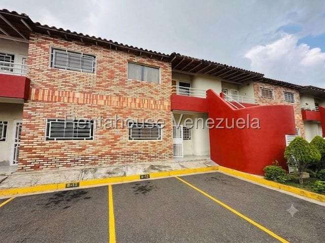 Apartamento en Turmero - 1