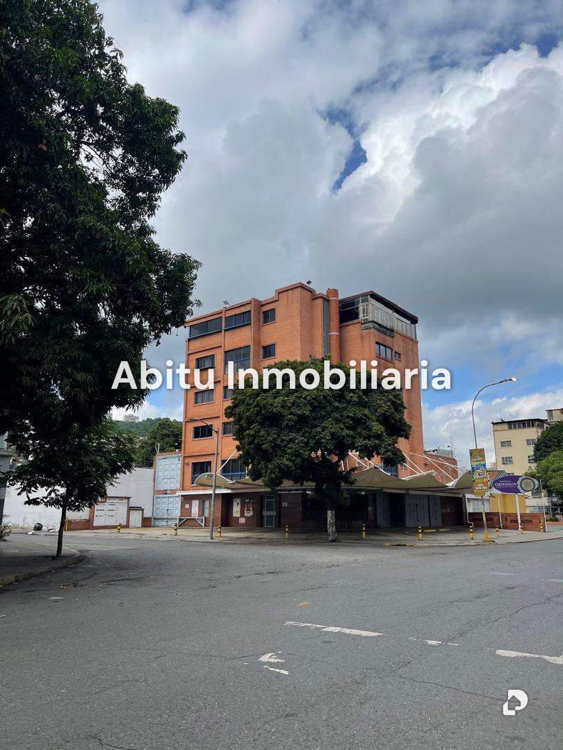 Edificio en Santa Mónica, Caracas – 3