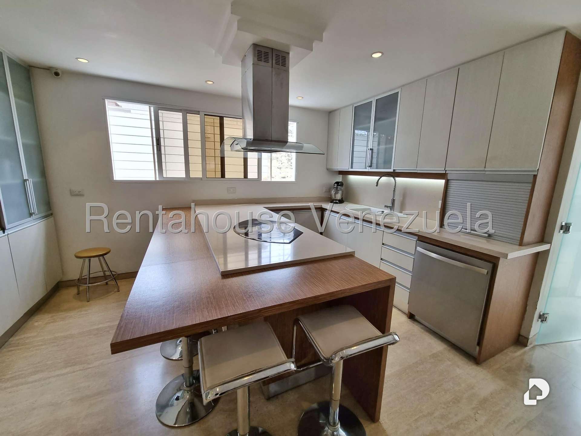 Casa en Sorocaima, Caracas – 10