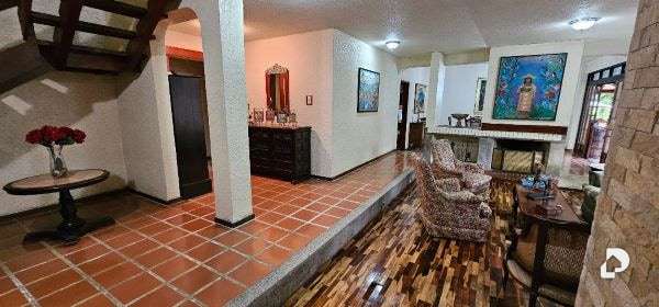 Casa en La Lagunita, Caracas – 6