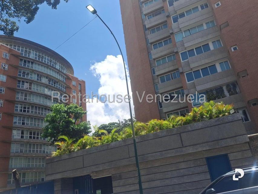 Apartamento en El Rosal, Caracas – 1
