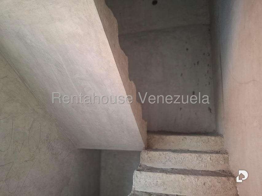 Apartamento en El Rosal, Caracas – 9