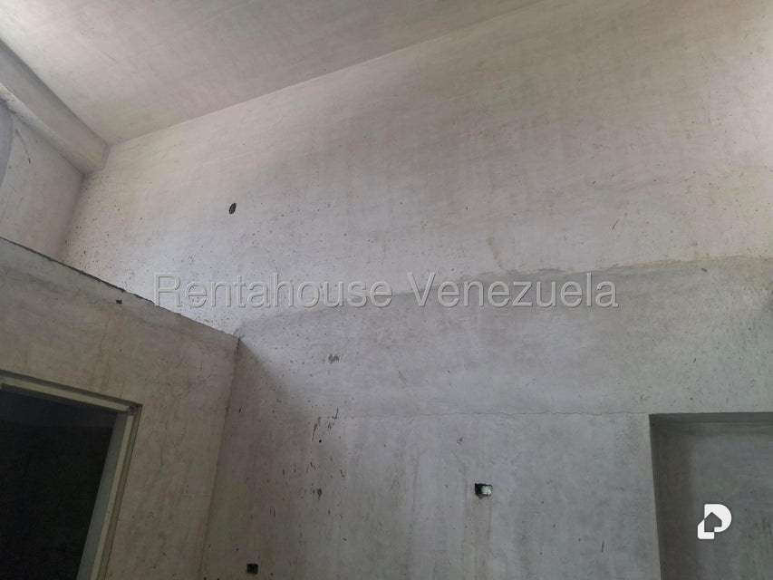 Apartamento en El Rosal, Caracas – 4