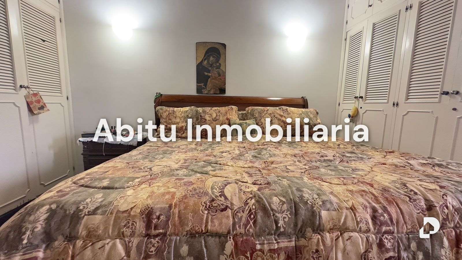 House in La Lagunita, Caracas – 19