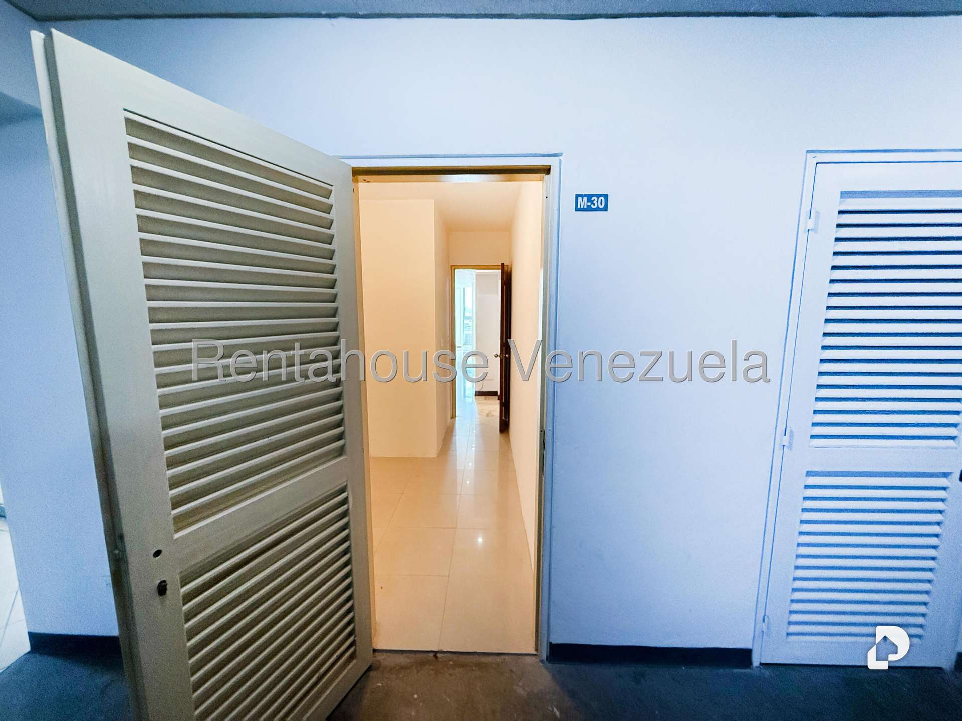 Apartamento en Lomas de Las Mercedes, Caracas – 28