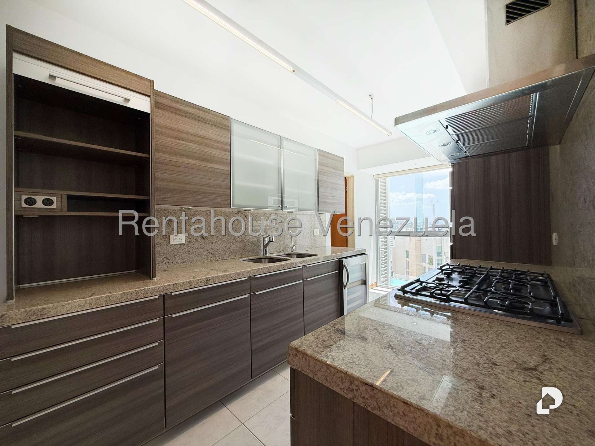 Apartamento en Lomas de Las Mercedes, Caracas – 14