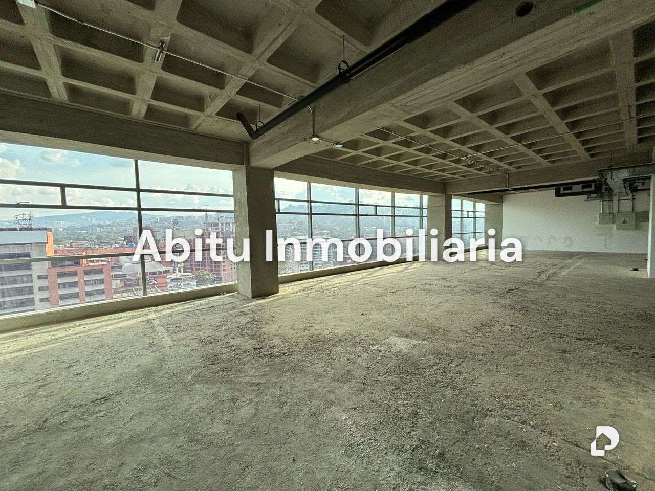 Oficina en Las Mercedes, Caracas – 6