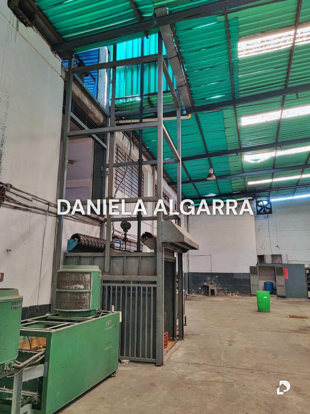 Local comercial en Centro Norte, Valencia – 3