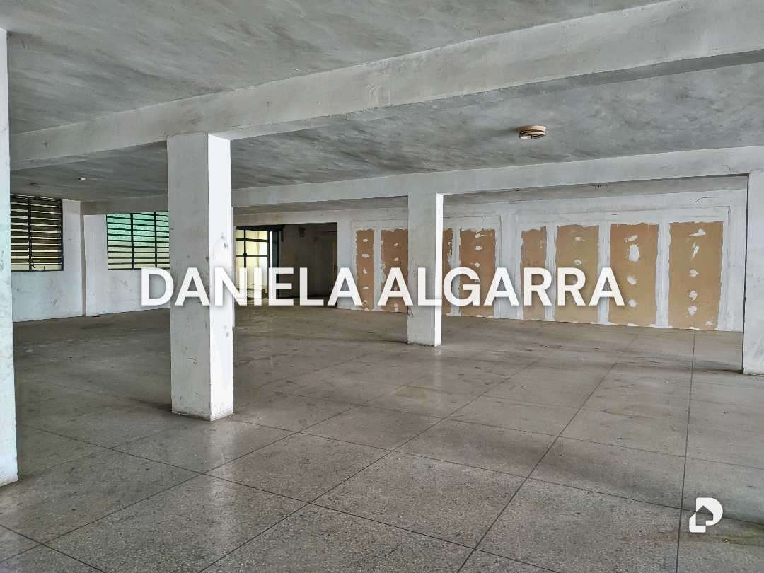 Local comercial en Centro Norte, Valencia – 13