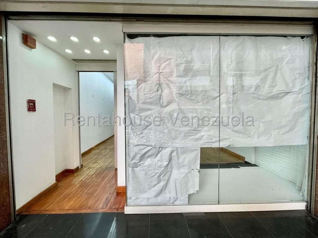 Commercial space in La Castellana, Caracas - 1