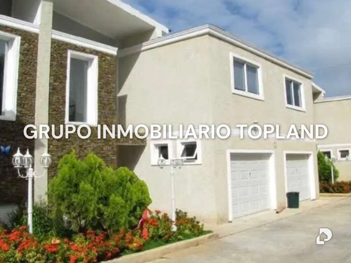 Townhouse in La Asunción, Porlamar – 2