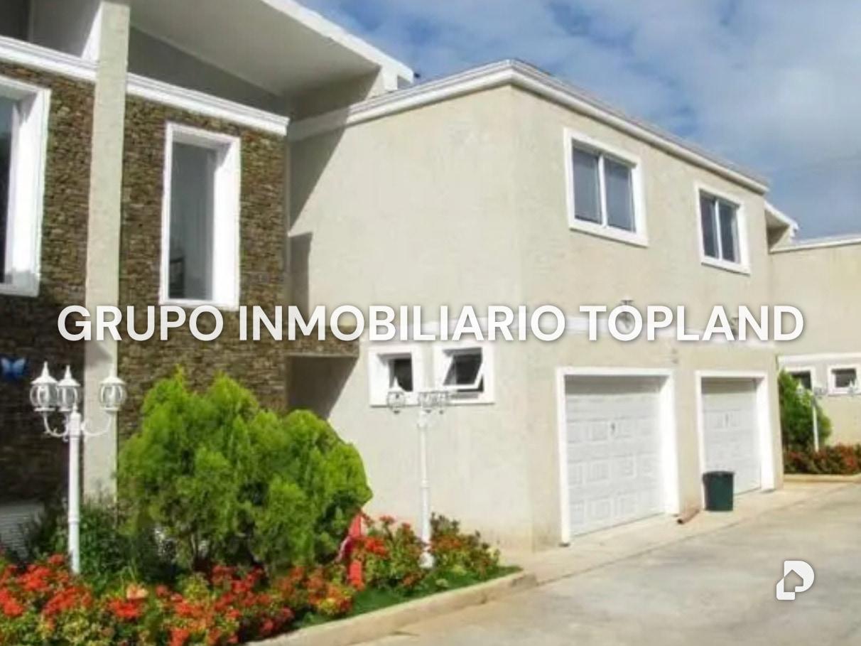 Townhouse in La Asunción, Porlamar – 2