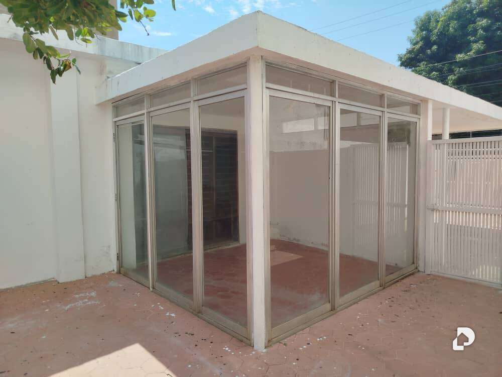 Casa en Avenida Bella Vista, Maracaibo – 10
