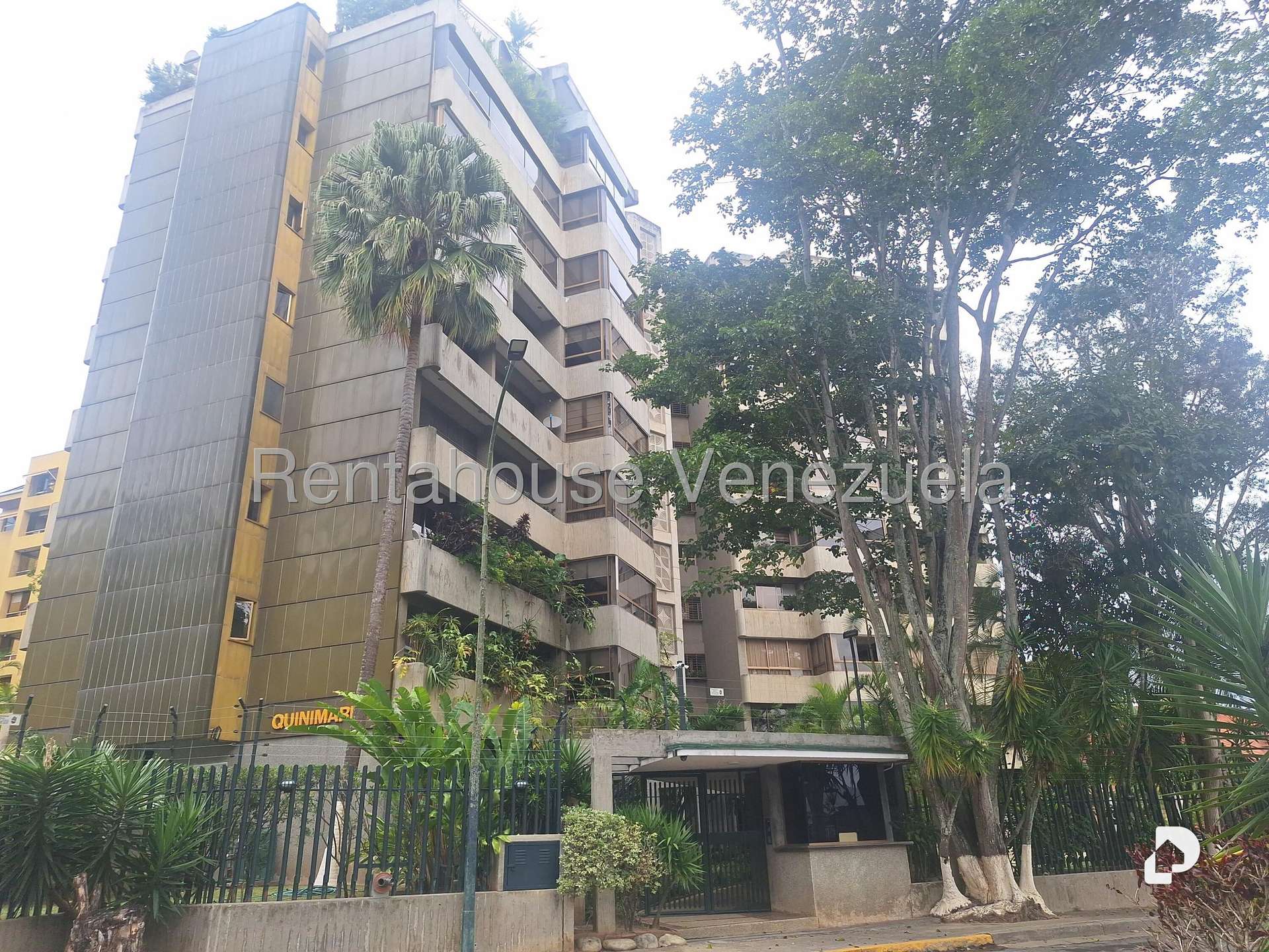 Apartamento en La Alameda, Caracas – 1