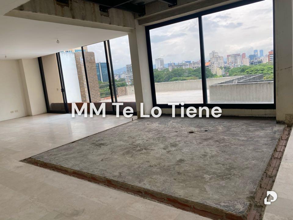 Apartamento en Campo Alegre, Caracas – 2
