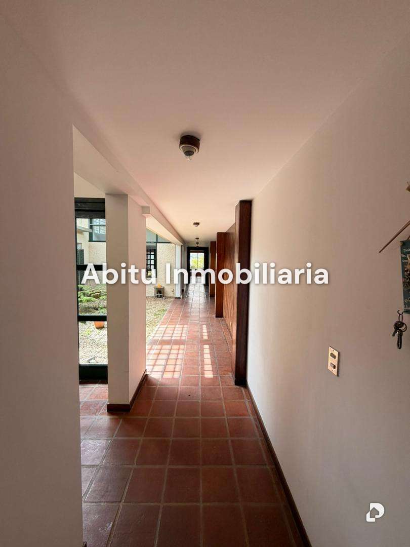 House in Los Naranjos (del Cafetal), Caracas – 13
