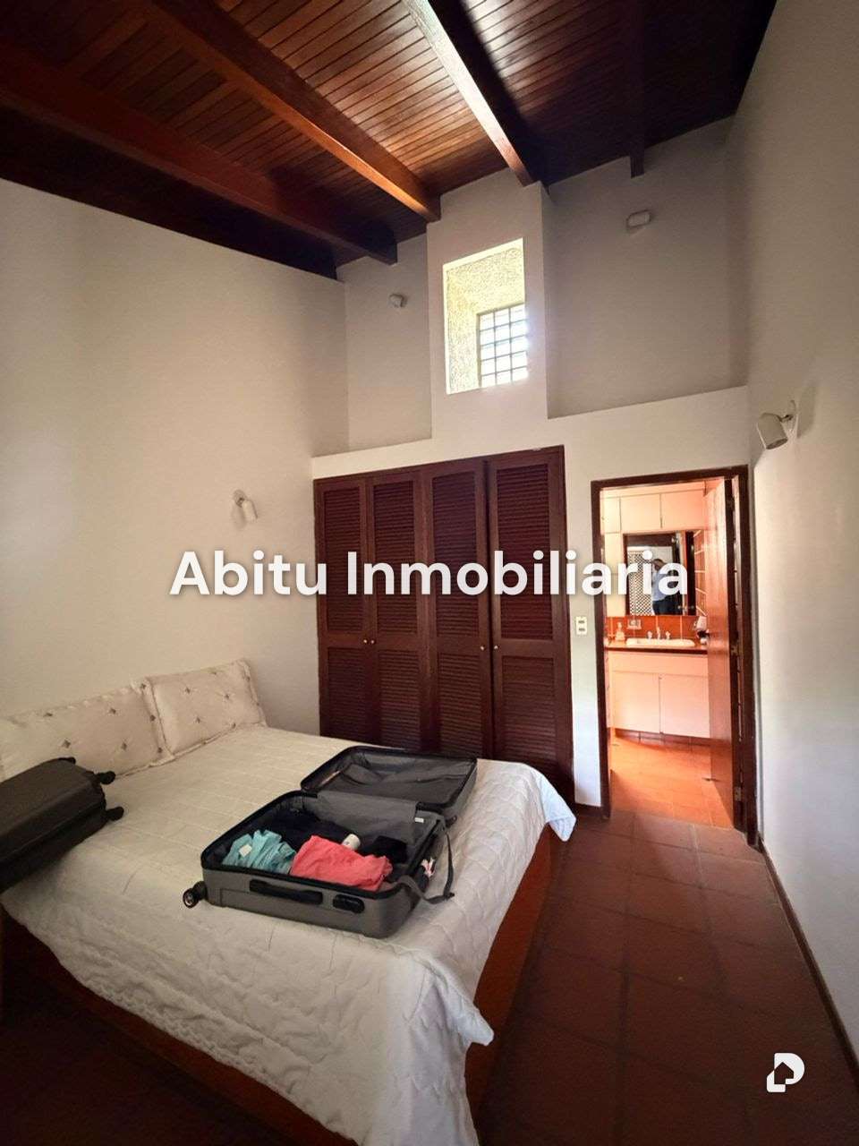 House in Los Naranjos (del Cafetal), Caracas – 17
