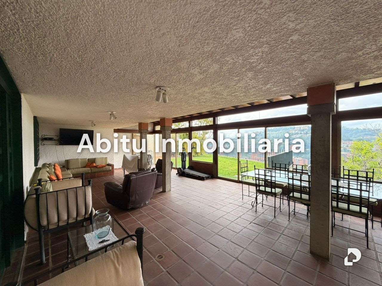 House in Los Naranjos (del Cafetal), Caracas – 4