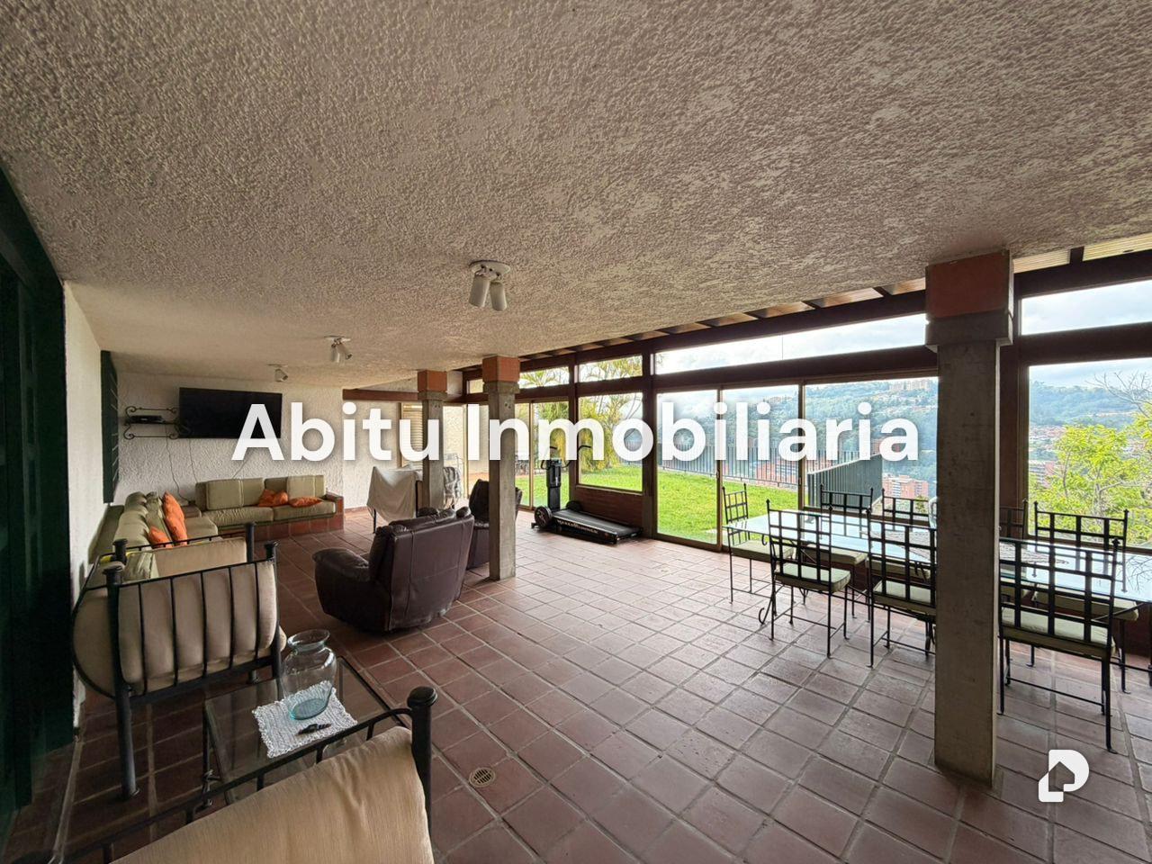 House in Los Naranjos (del Cafetal), Caracas – 4