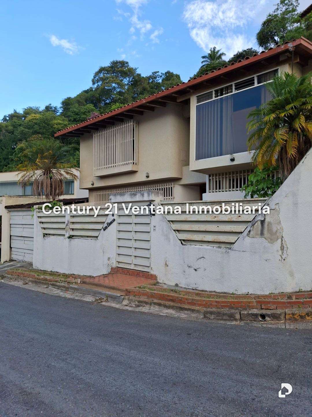 Casa en Santa Fe Norte, Caracas – 18