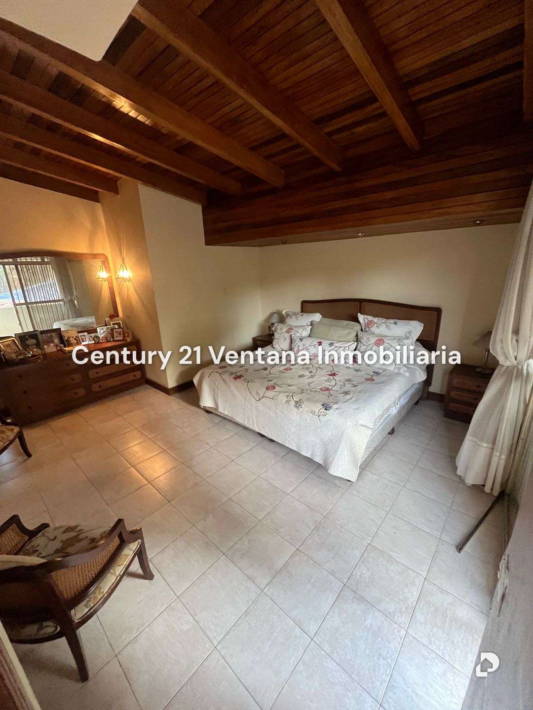 Casa en Santa Fe Norte, Caracas – 11